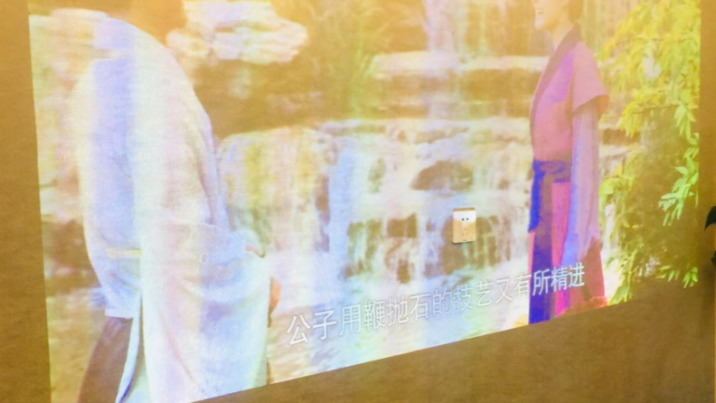 100寸激光電視如何安裝？自己安裝是否方便？【南京東宇音響】